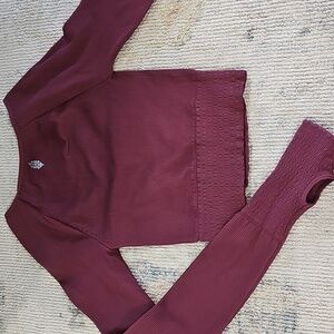 Free People Movement‎ Burgundy Long Sleeve Crop Top Size XS